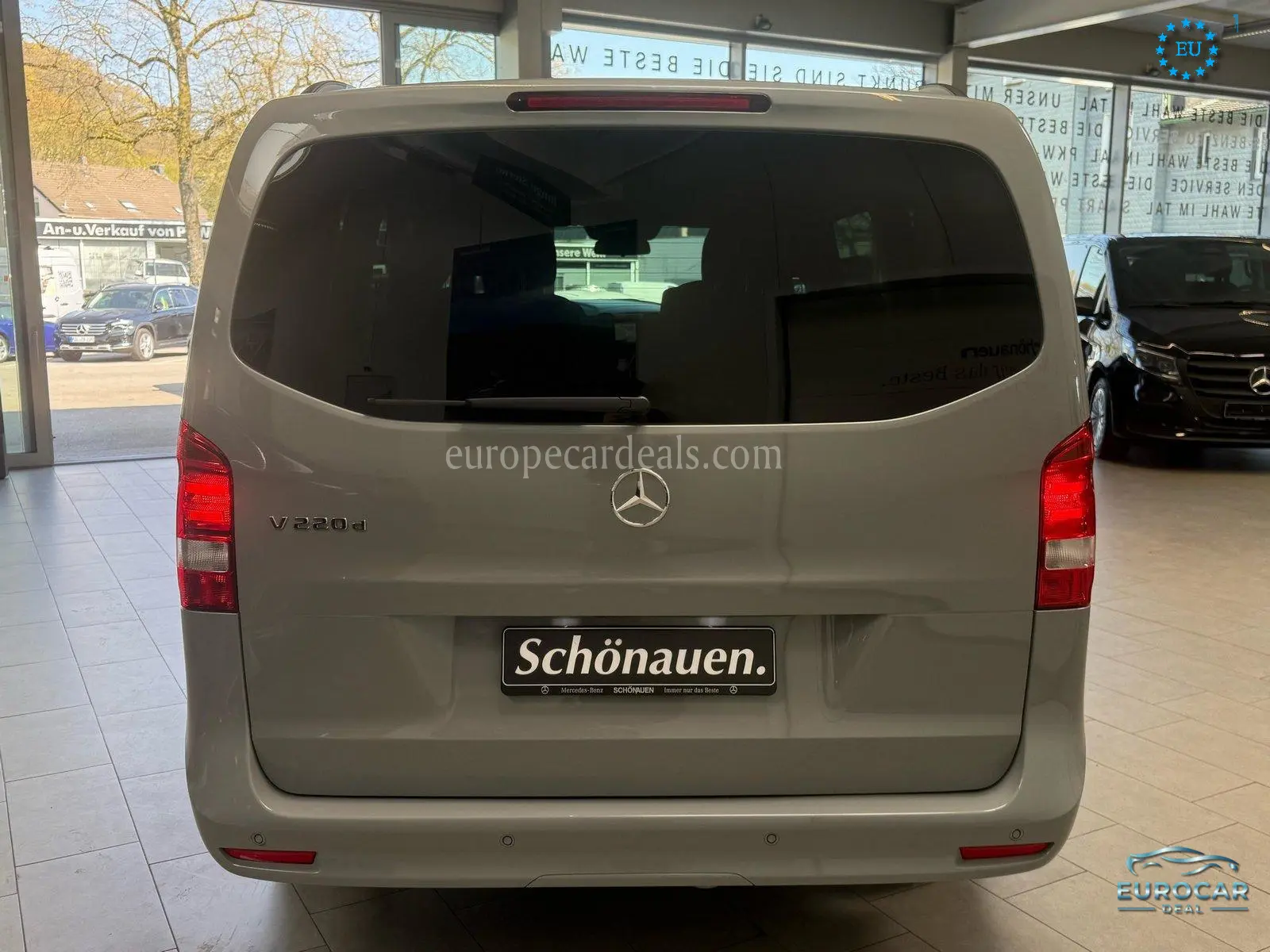 Mercedes-Benz V 220