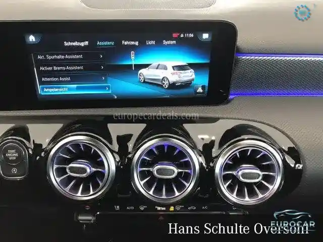 Mercedes-Benz A 200