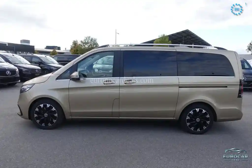 Mercedes-Benz V 250