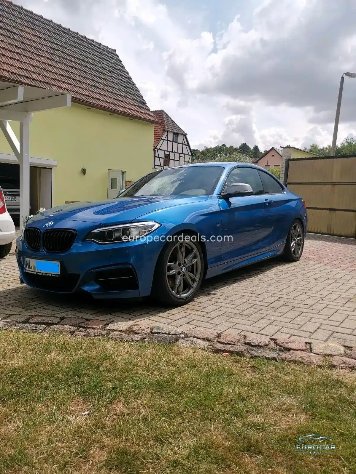 BMW M235