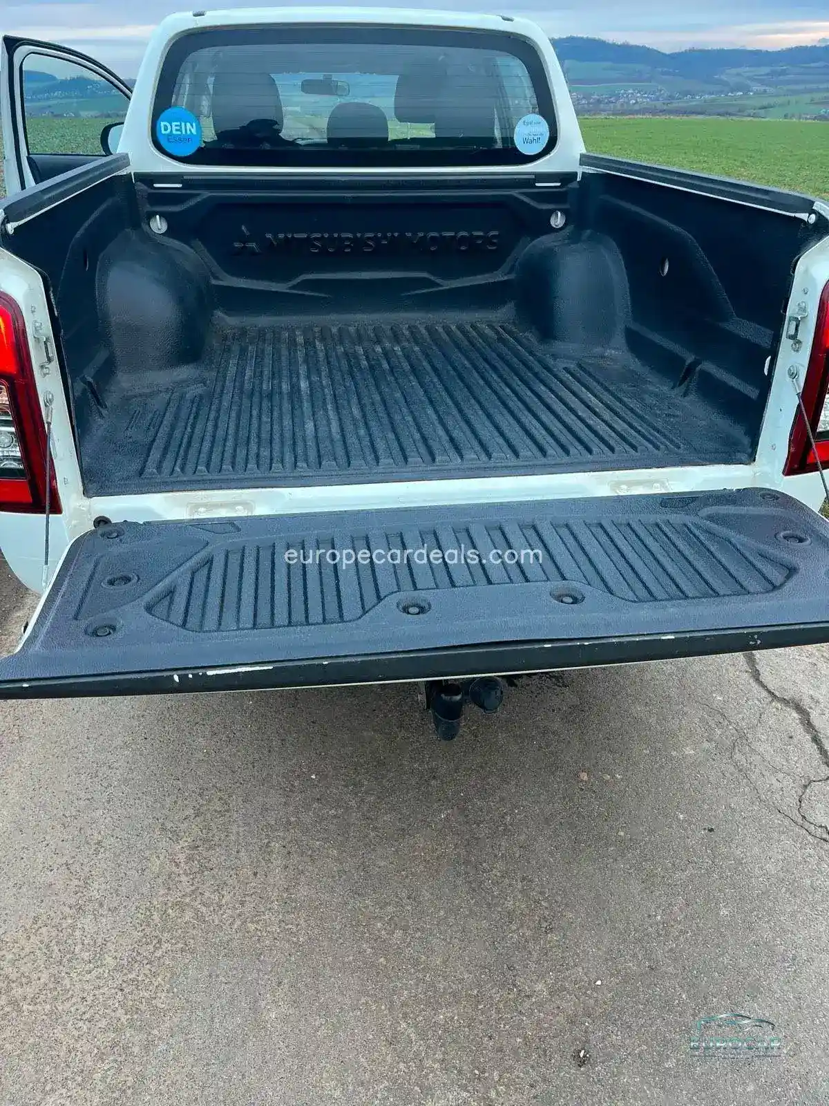 Mitsubishi L200