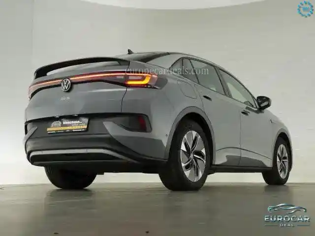 Volkswagen ID.5