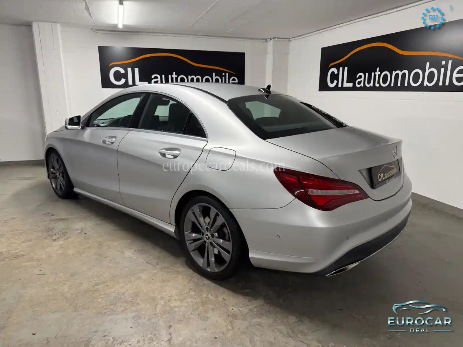 Mercedes-Benz CLA 200