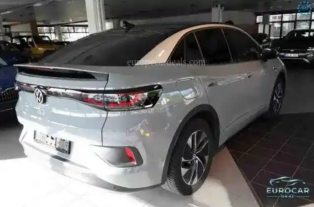 Volkswagen ID.5