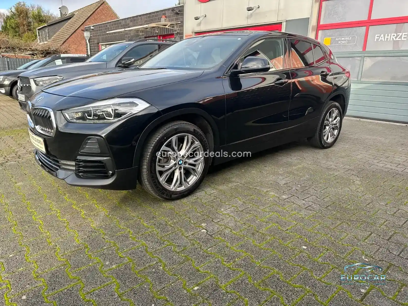 BMW X2