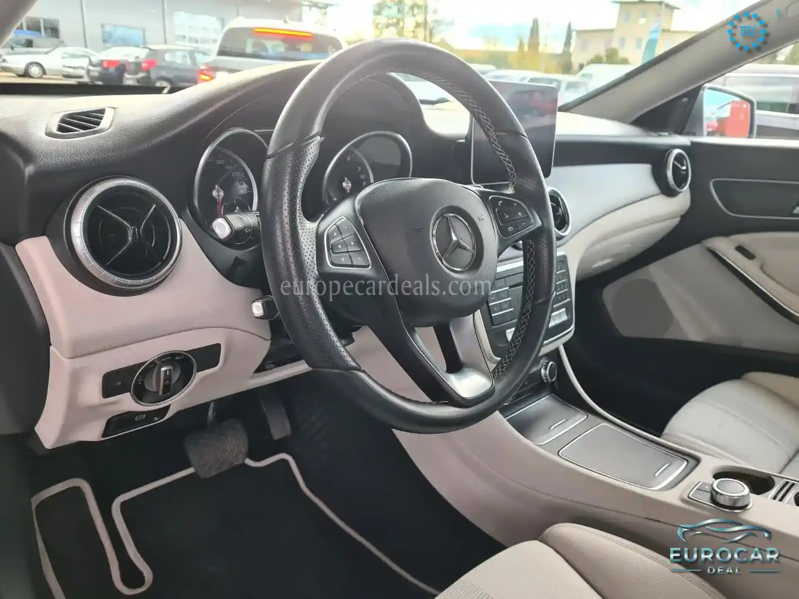 Mercedes-Benz CLA 180