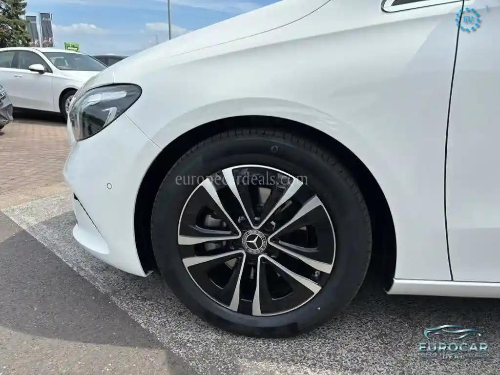 Mercedes-Benz B 200