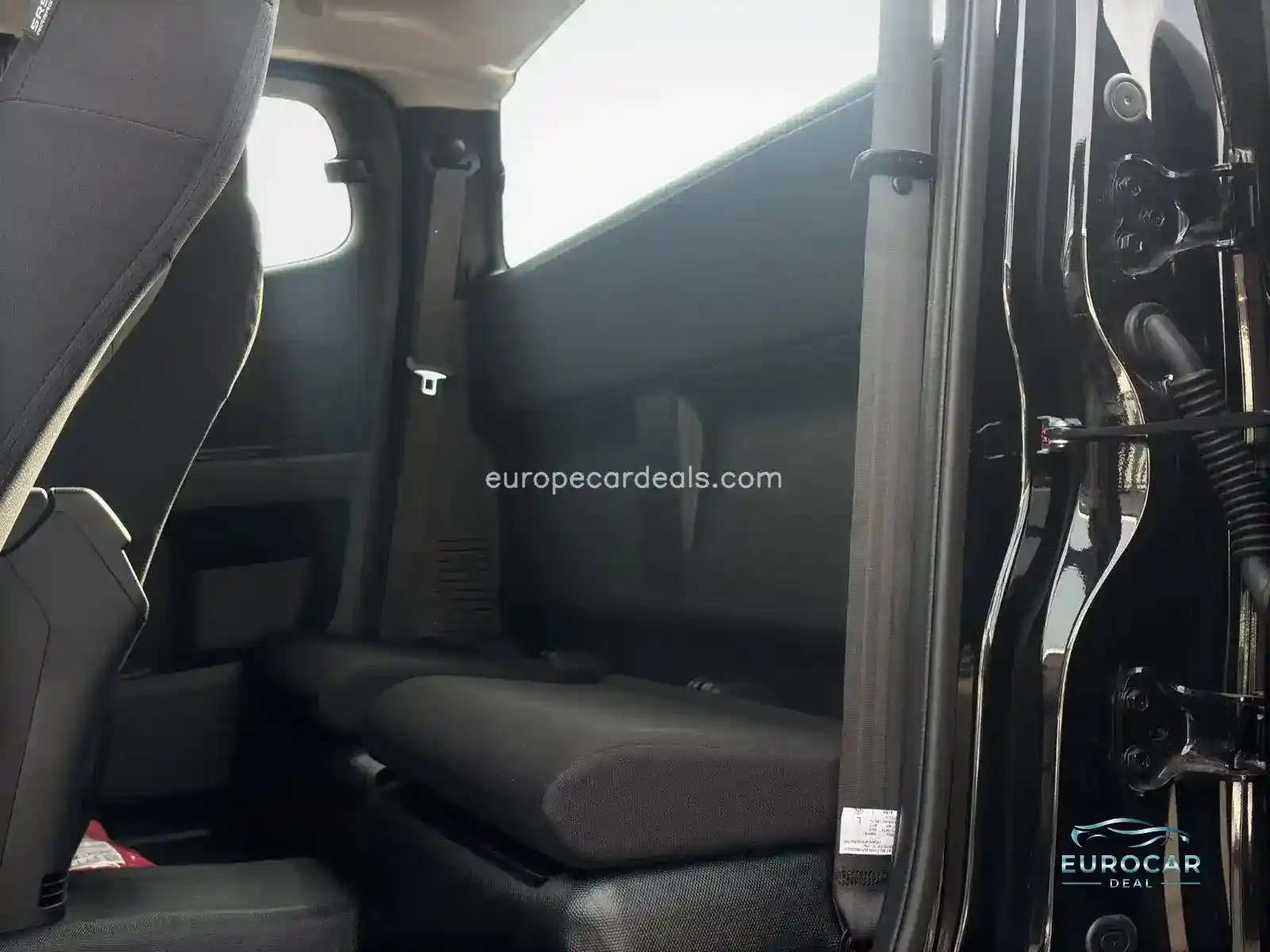 Space Cab 4×4 L A/T