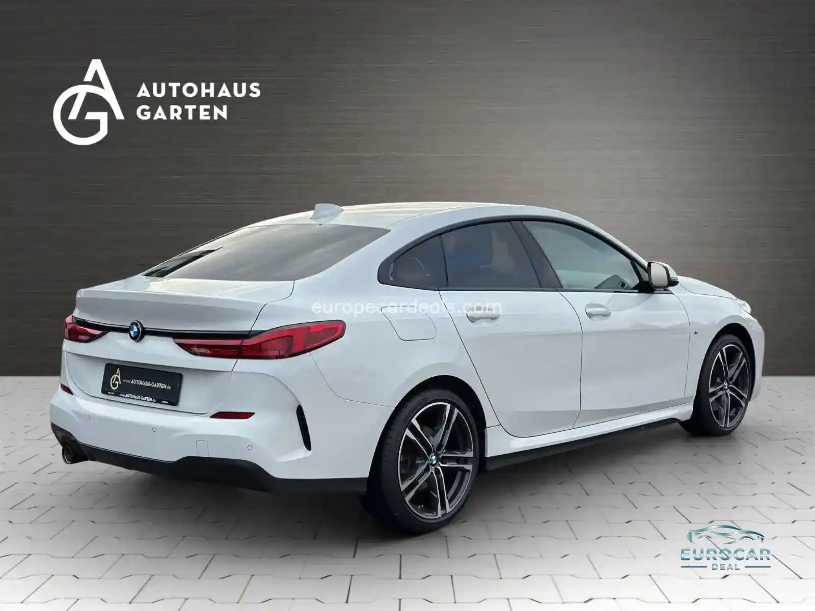 BMW 218