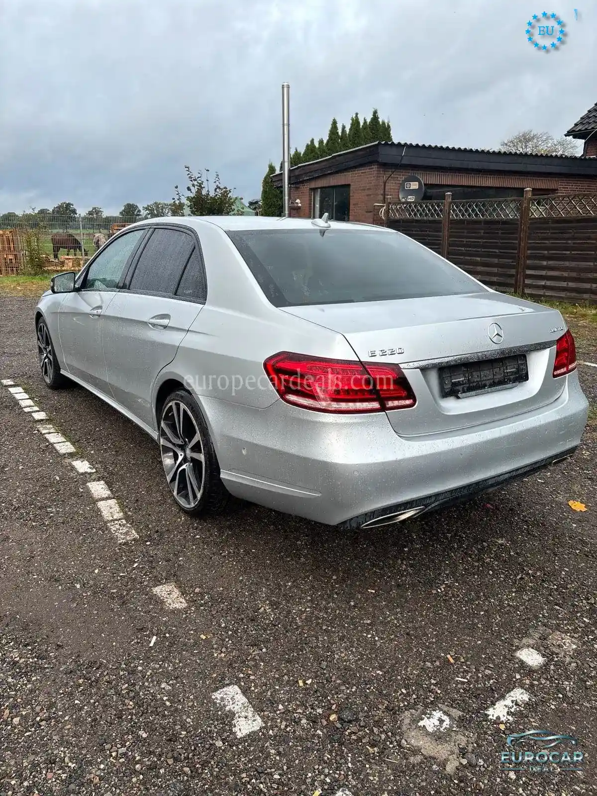 Mercedes-Benz E 220