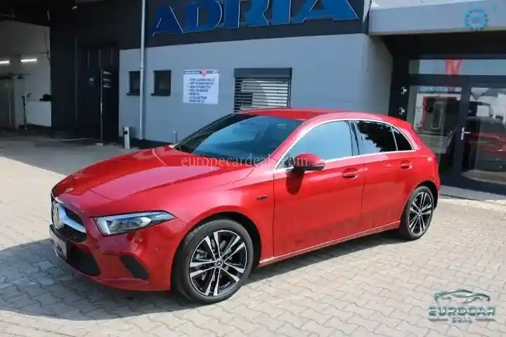 Mercedes-Benz A 250