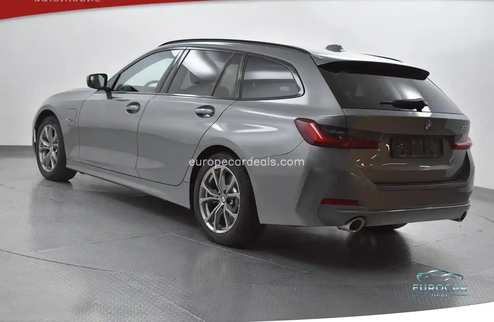 BMW 330
