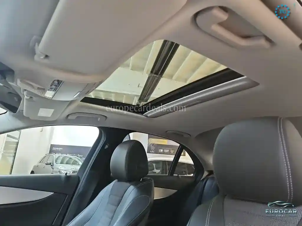 Mercedes-Benz E 200