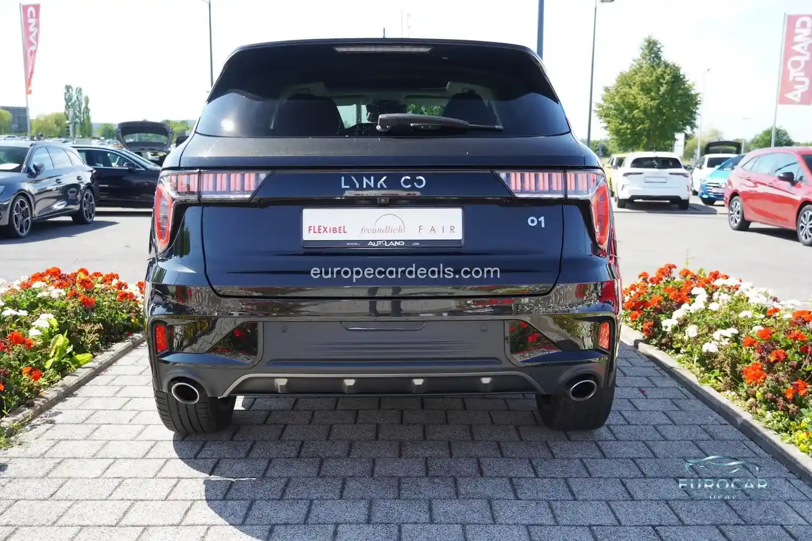 Lynk&Co 01