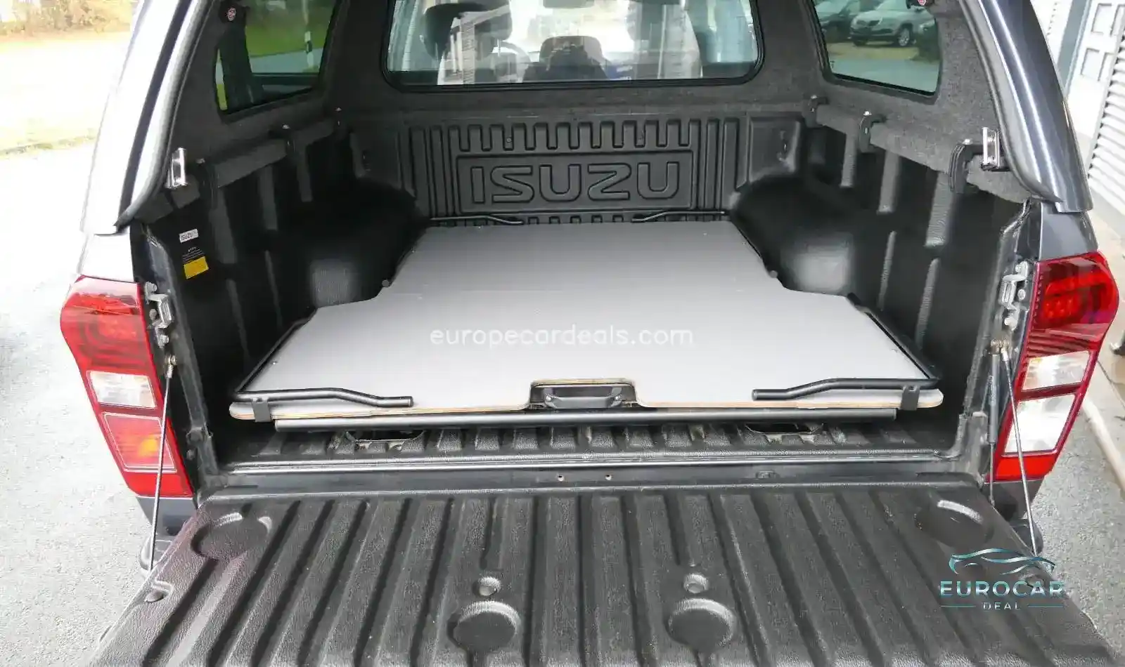 Double Cab 4WD Premium+ 2 Hand Ausziehbode