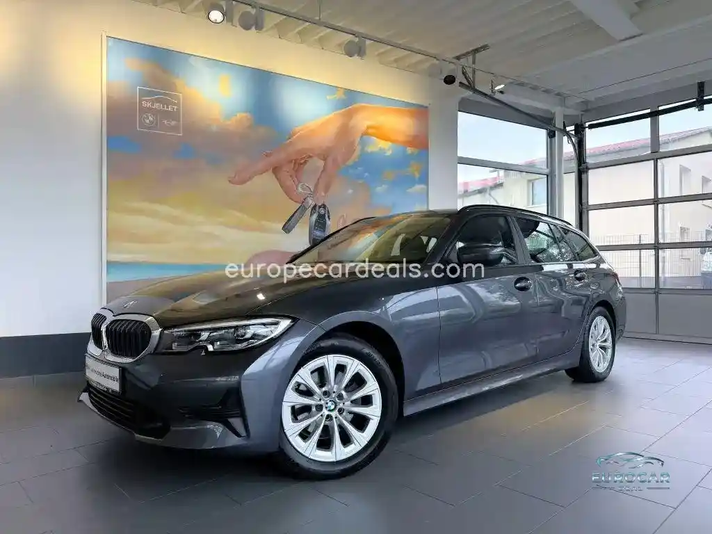 BMW 320