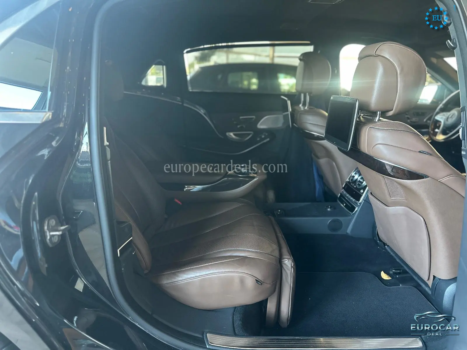 Mercedes-Benz S 560