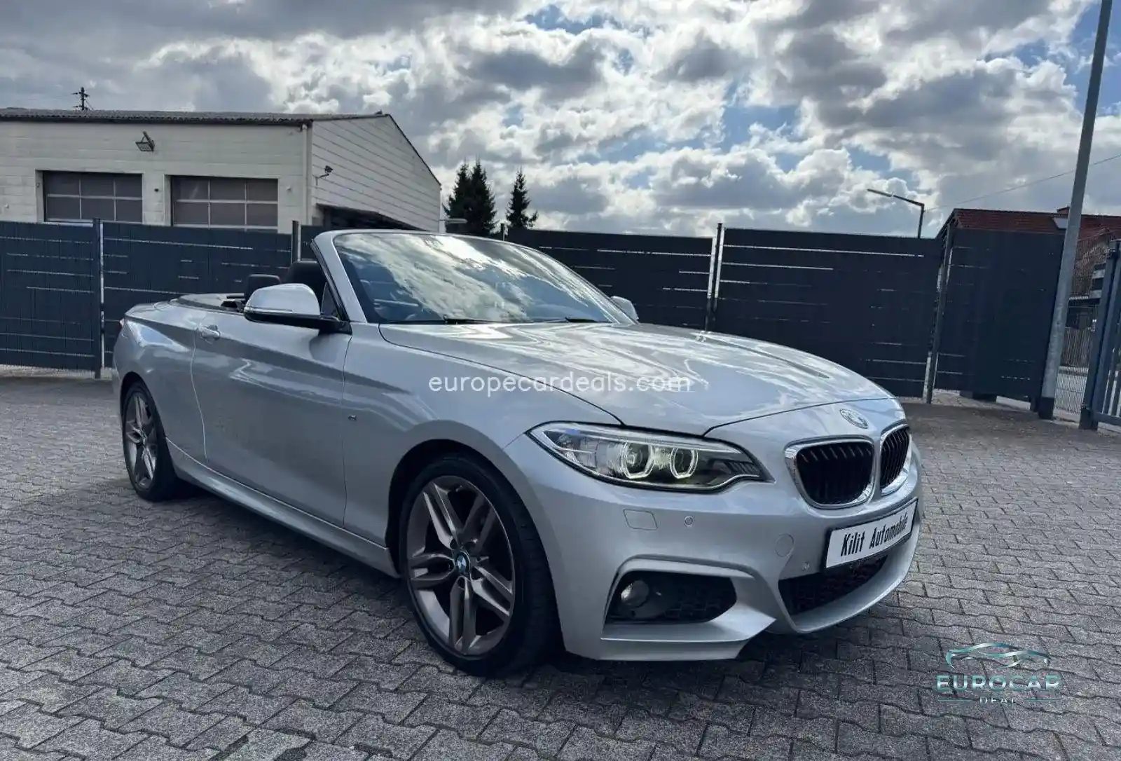 BMW 220