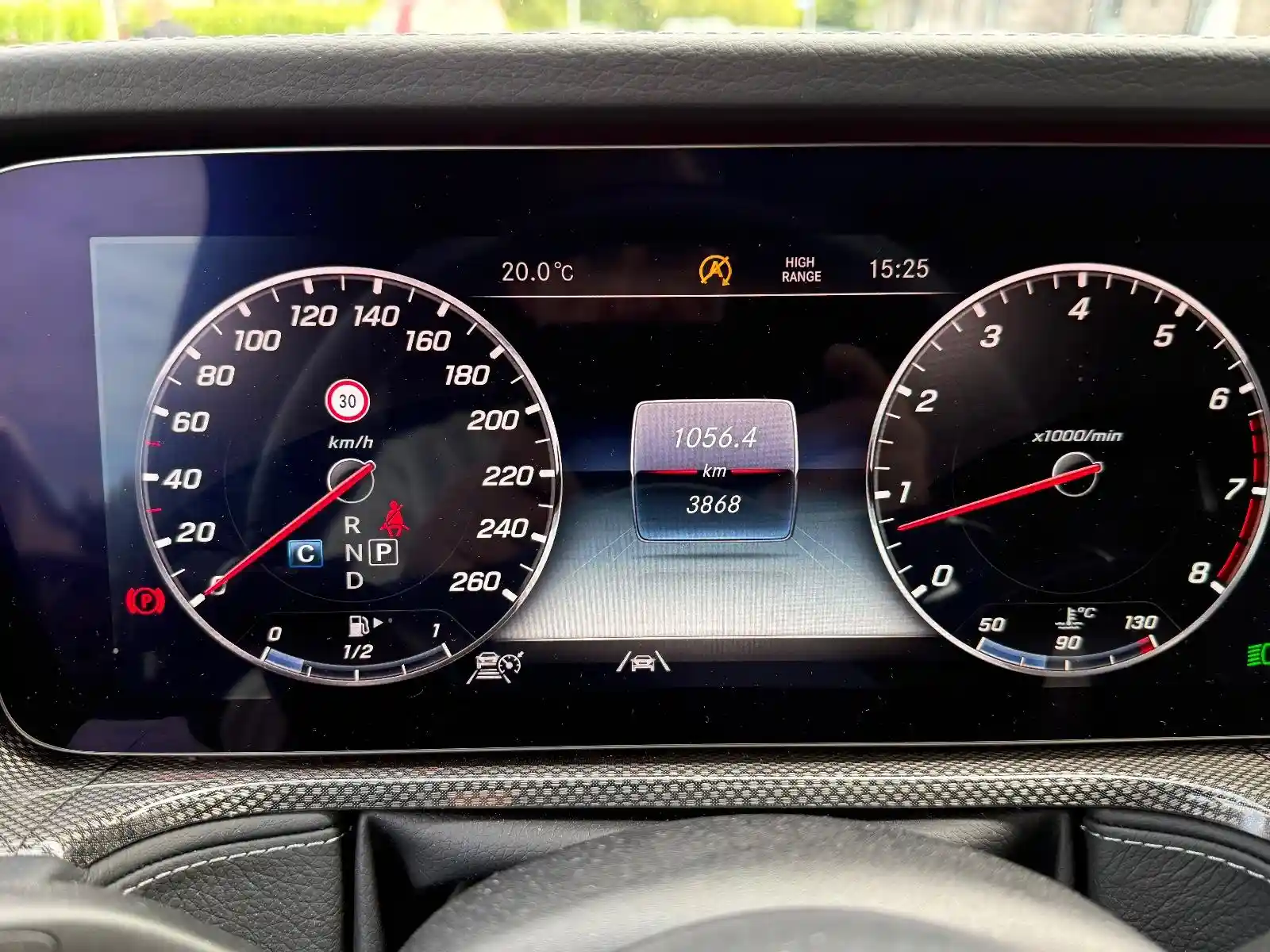 Mercedes-Benz G 500