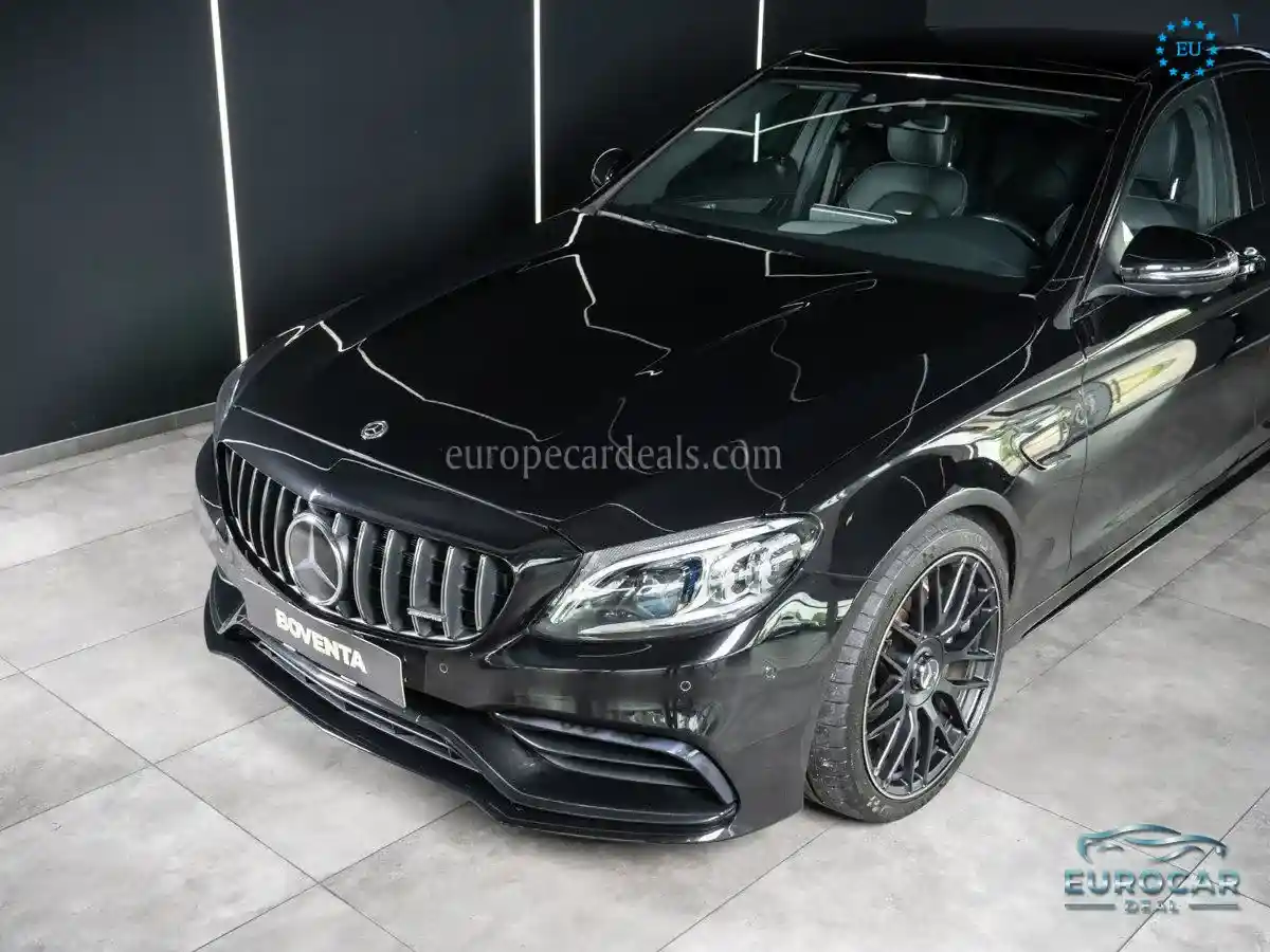 Mercedes-Benz C 63 AMG