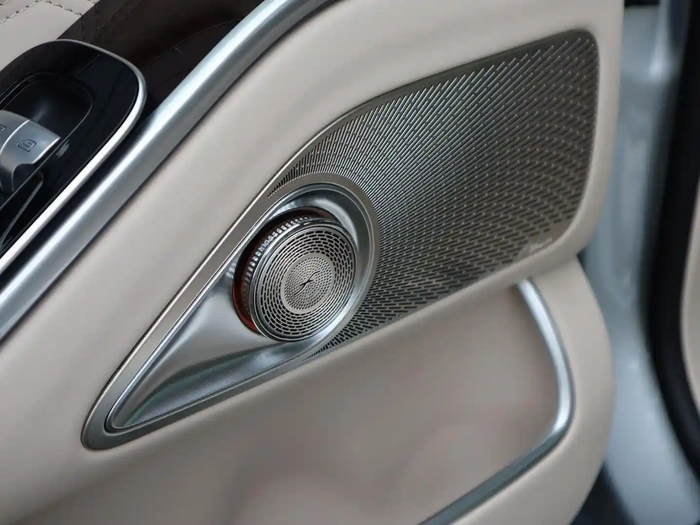 Mercedes-Benz S 680
