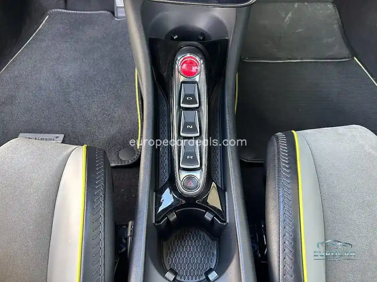 McLaren Artura