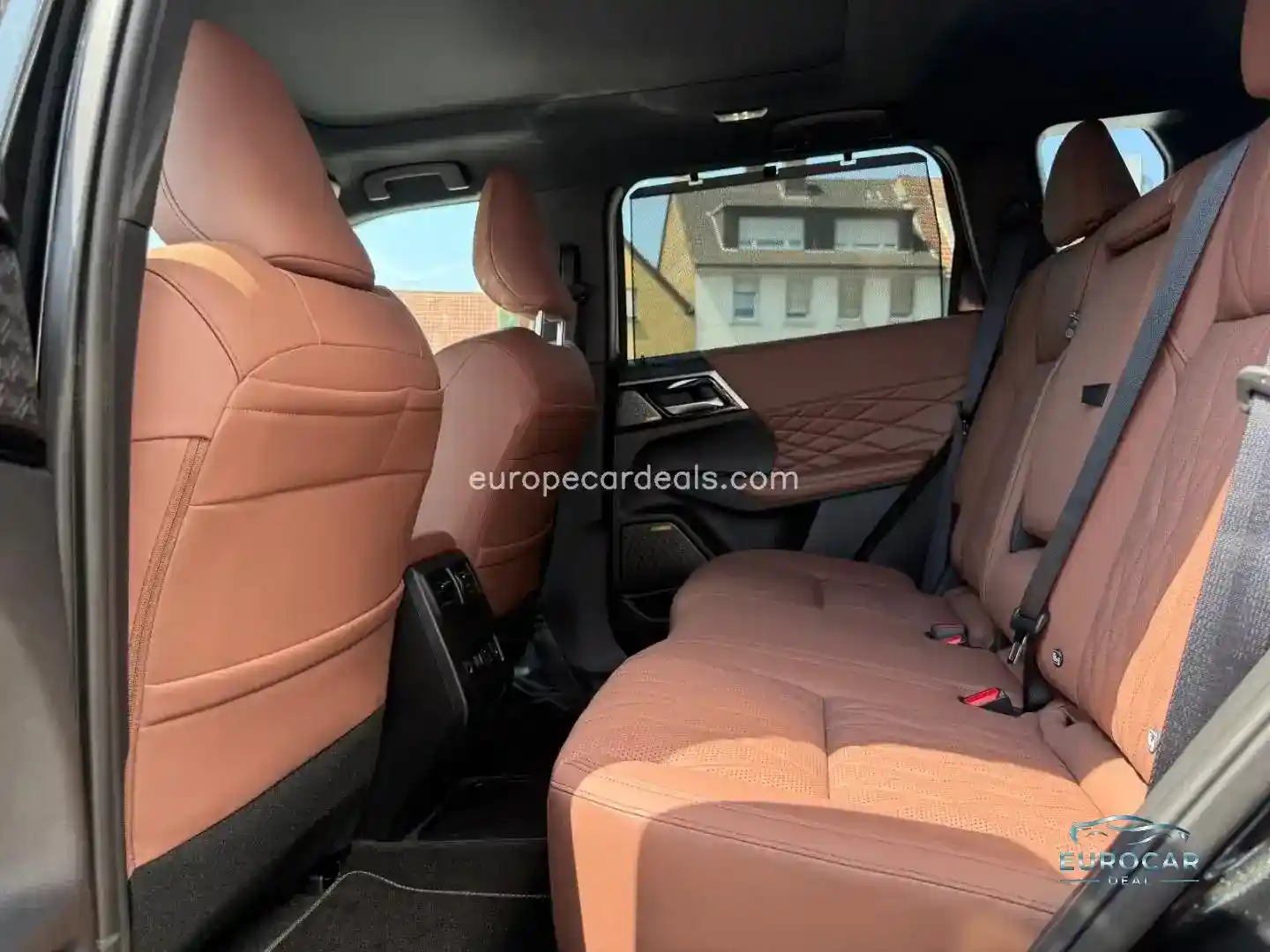 Mitsubishi Plug-in Hybrid Outlander