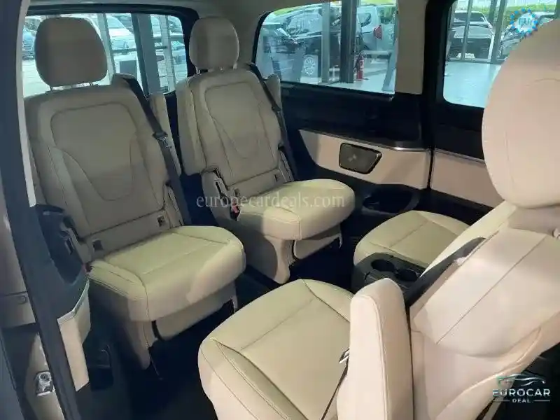 Mercedes-Benz V 300