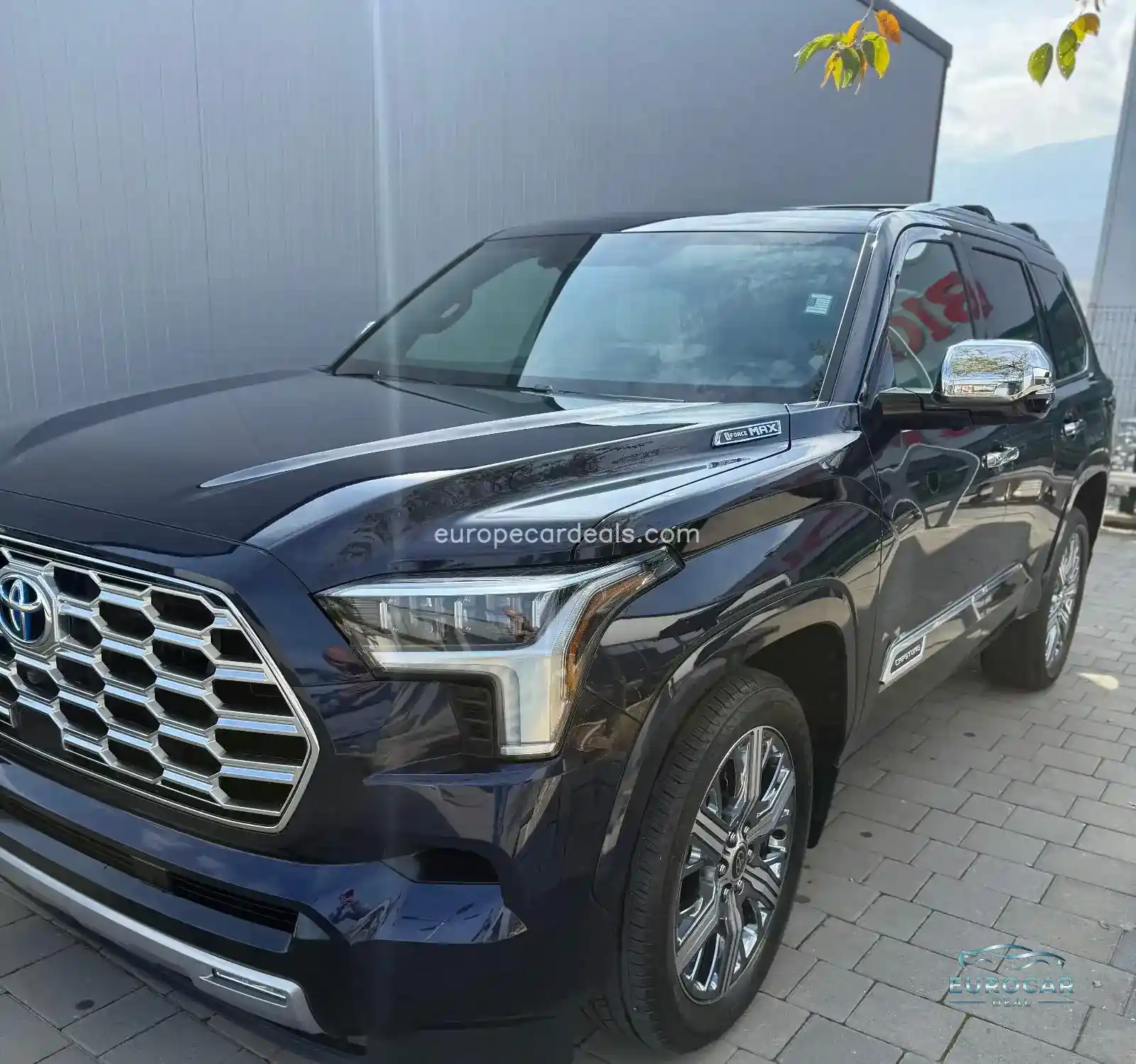 Toyota Sequoia