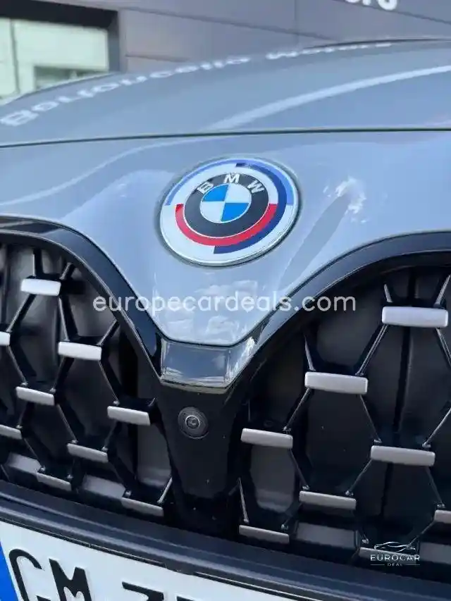 BMW M140i