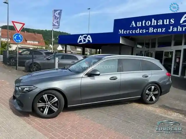 Mercedes-Benz C 220