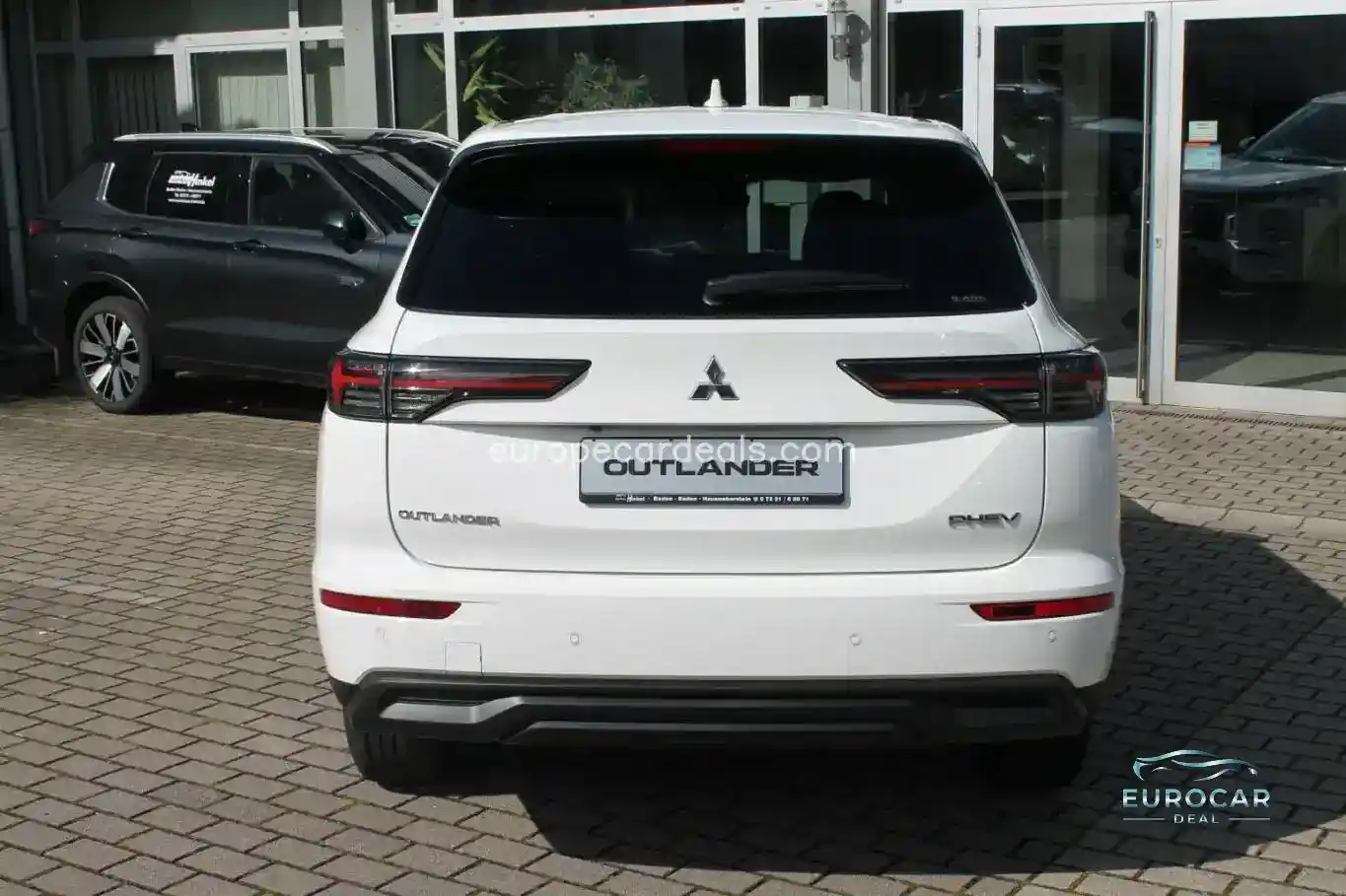 Mitsubishi Plug-in Hybrid Outlander