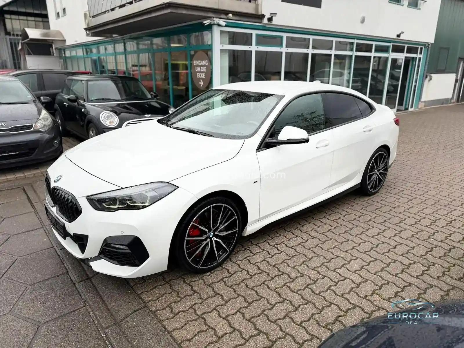 BMW 220
