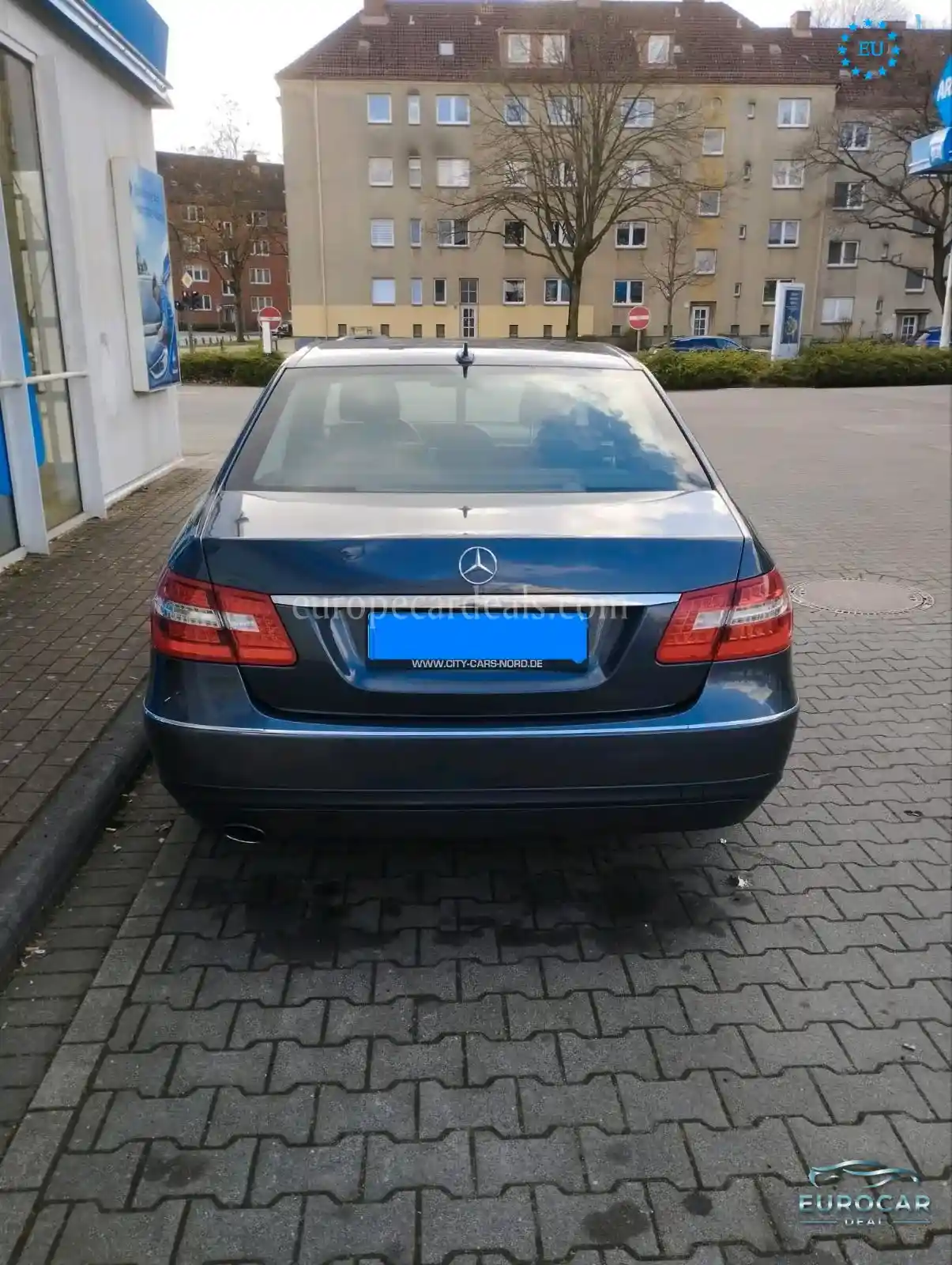Mercedes-Benz E 200