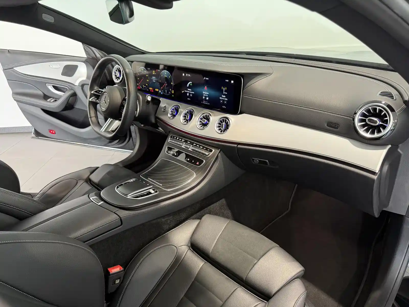 Mercedes-Benz CLS 220