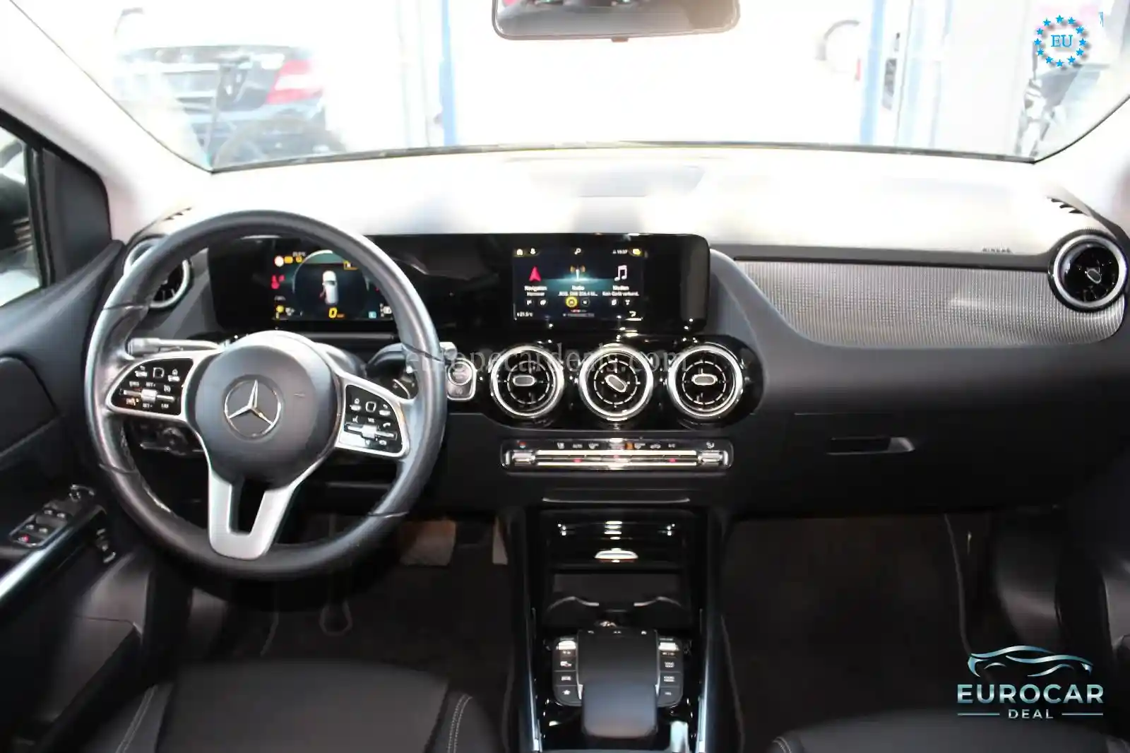 Mercedes-Benz B 220