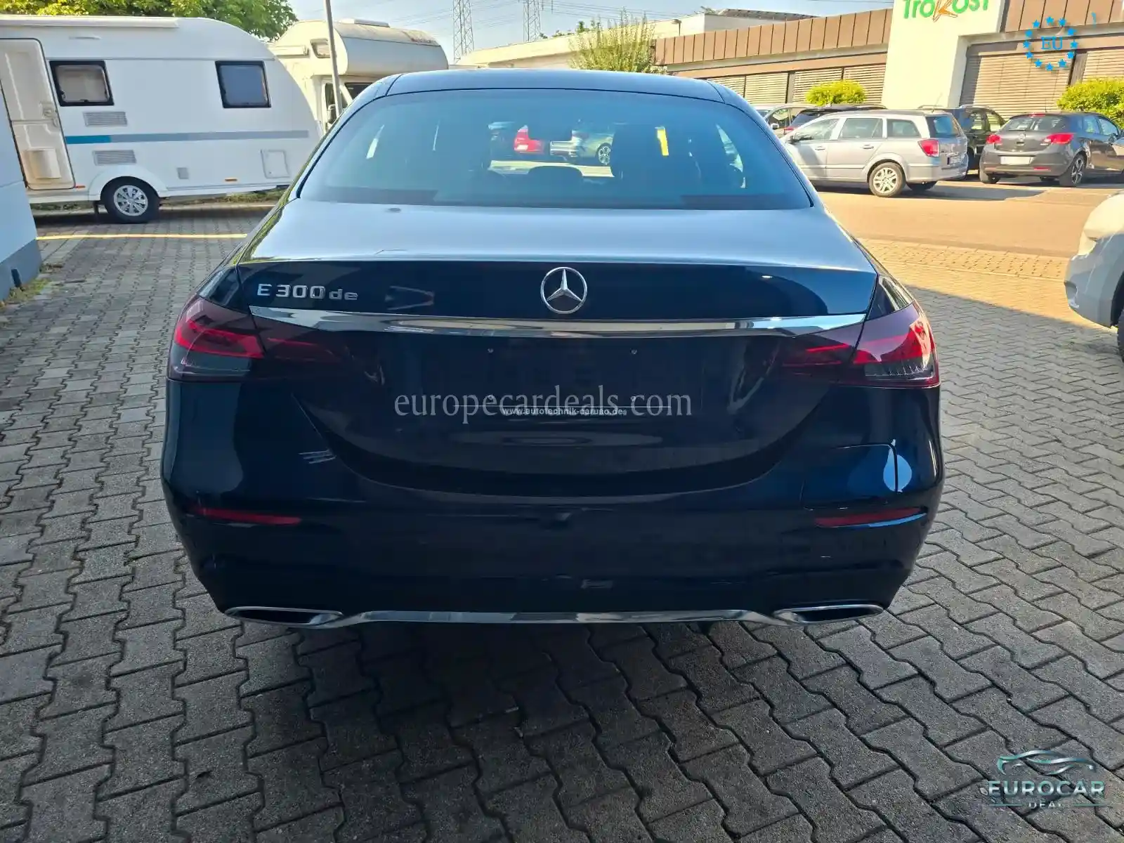 Mercedes-Benz E 300