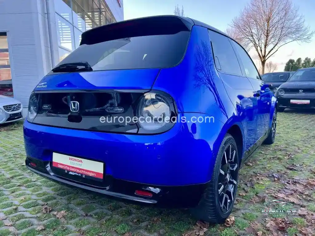 Honda e