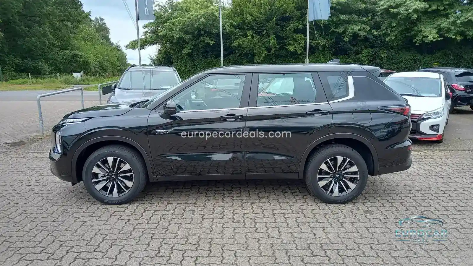 Mitsubishi Plug-in Hybrid Outlander