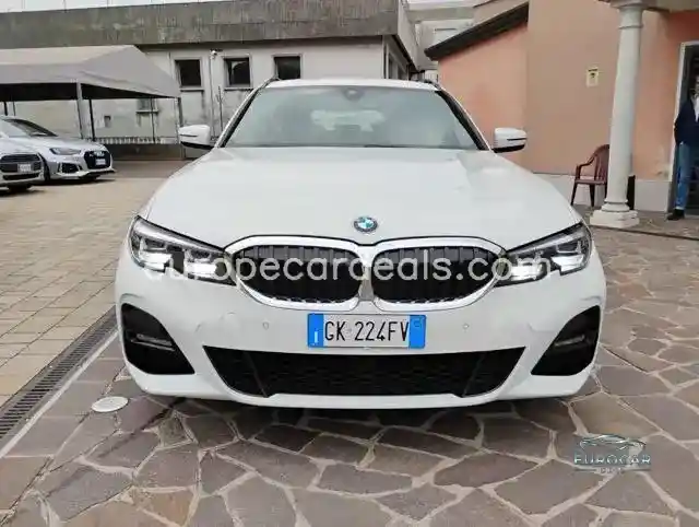 BMW 320