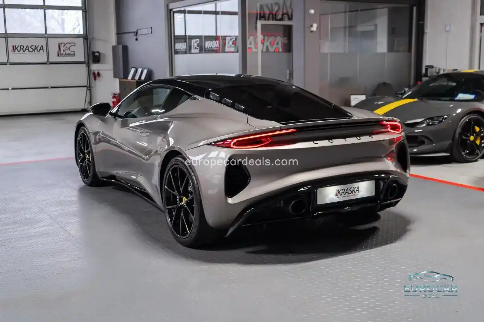 Lotus Emira