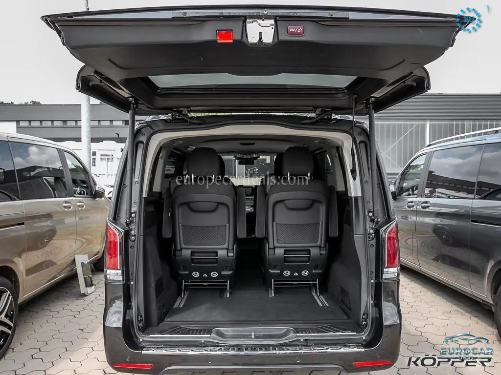 Mercedes-Benz V 220