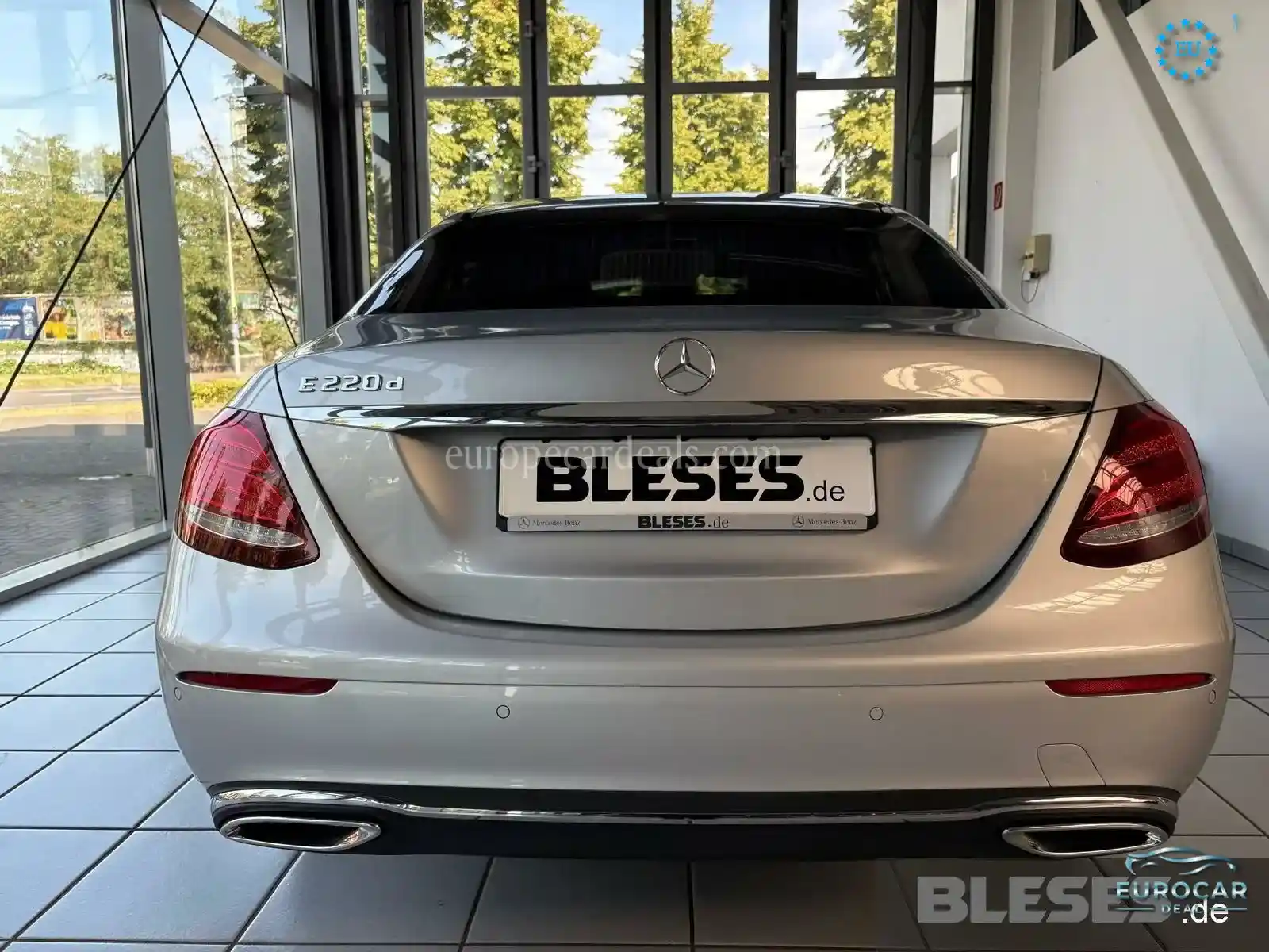 Mercedes-Benz E 220