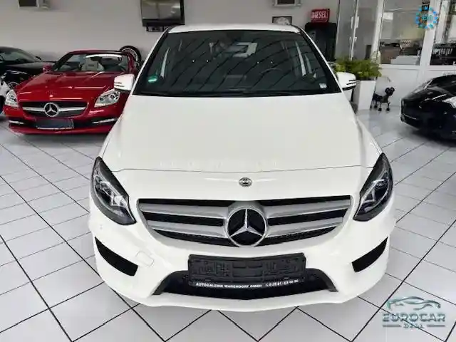 Mercedes-Benz B 200