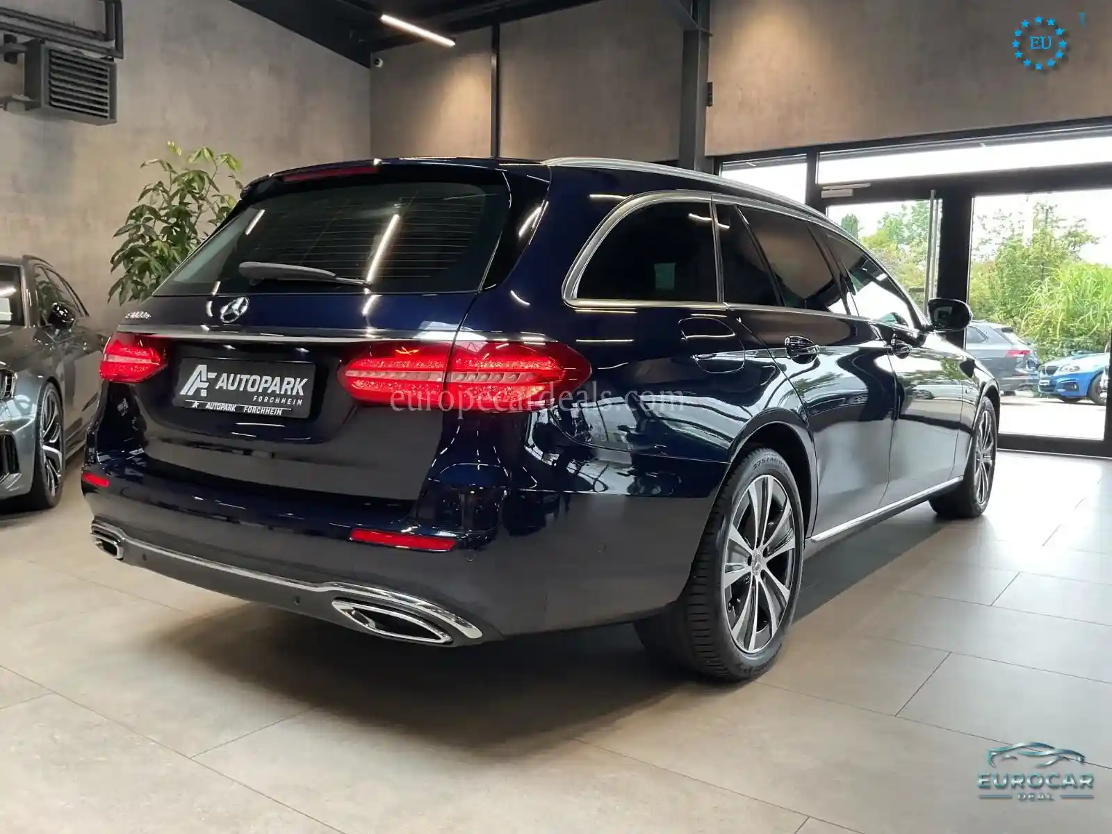 Mercedes-Benz E 300