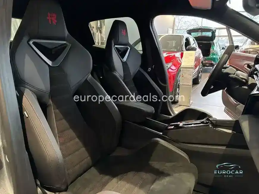 Alfa Romeo Junior