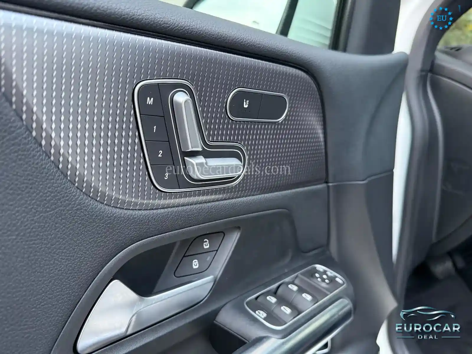 Mercedes-Benz B 220