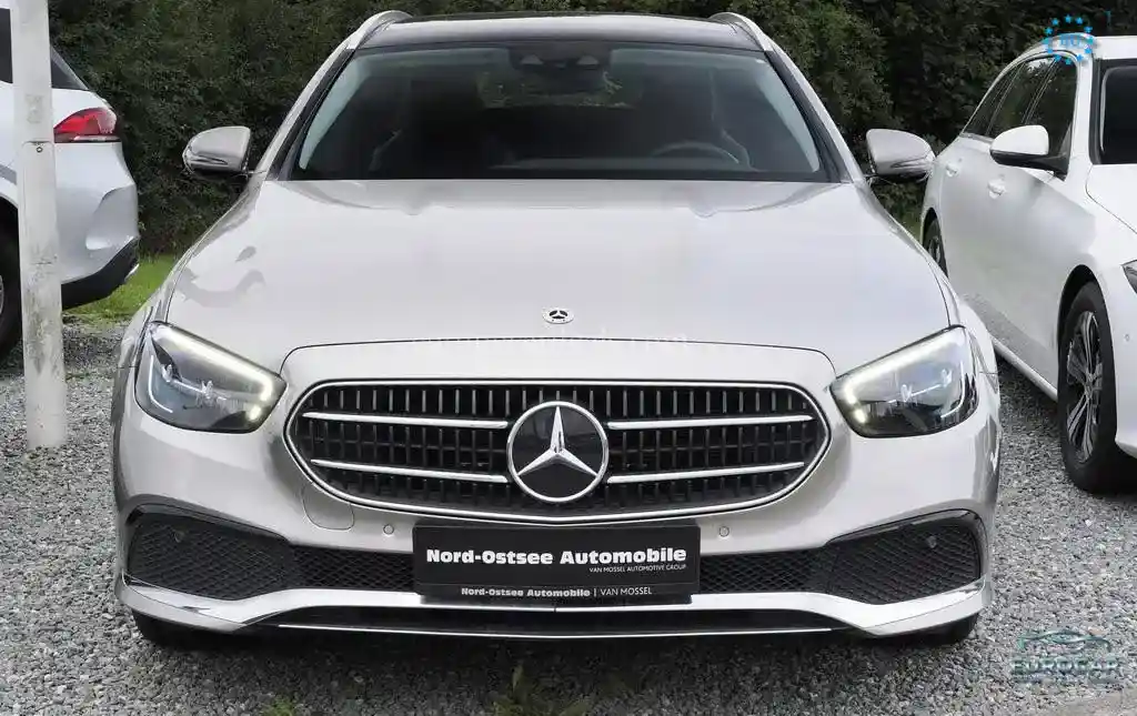 Mercedes-Benz E 400