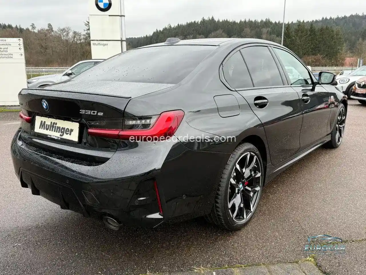 BMW 330