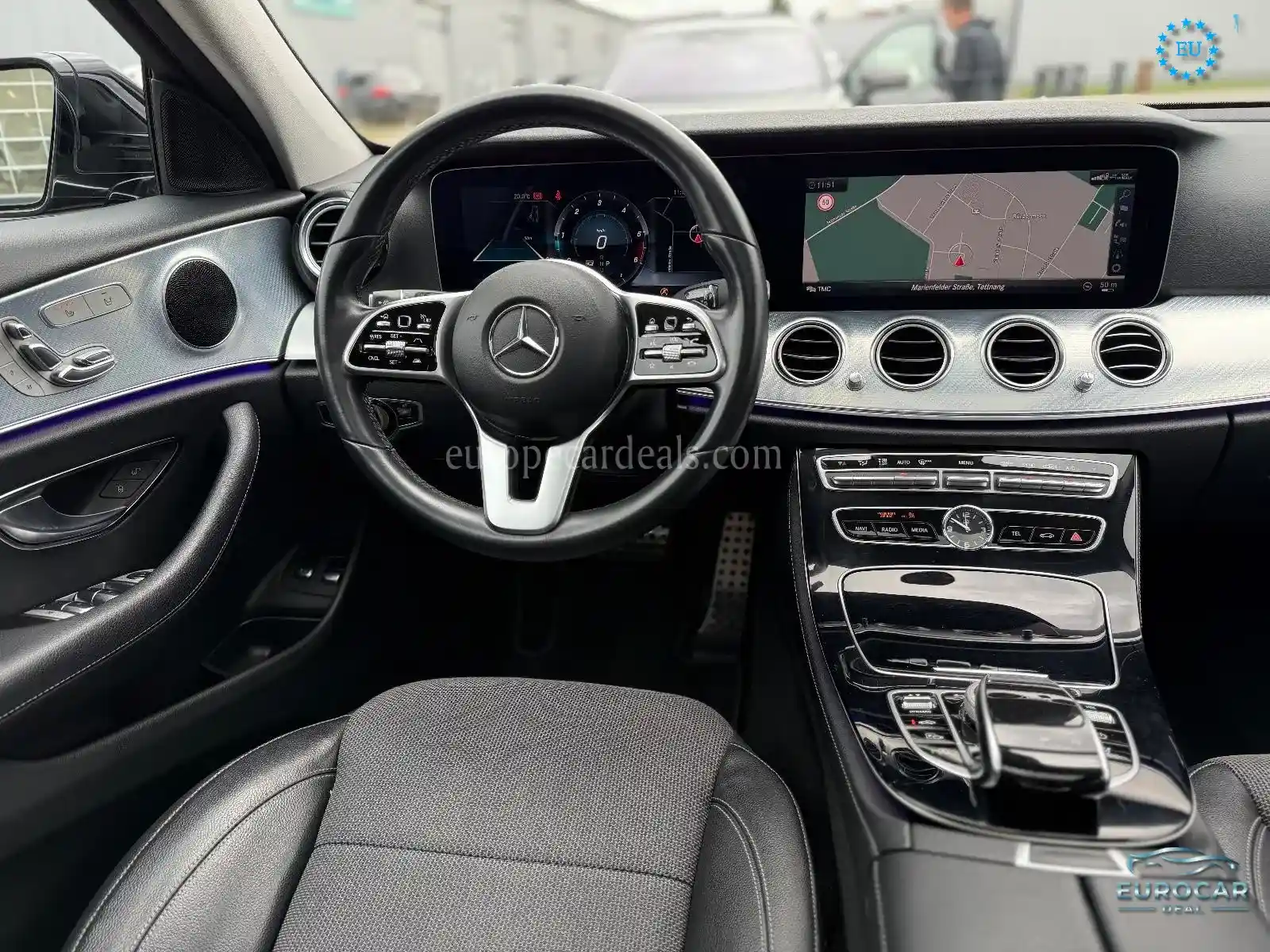 Mercedes-Benz E 220